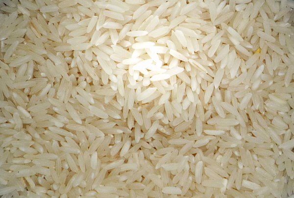 Acredite, arroz cru é o melhor amigo de um smartphone molhado | Foto por Fastily / Wikimedia Commons, CC-BY-SA 3.0
